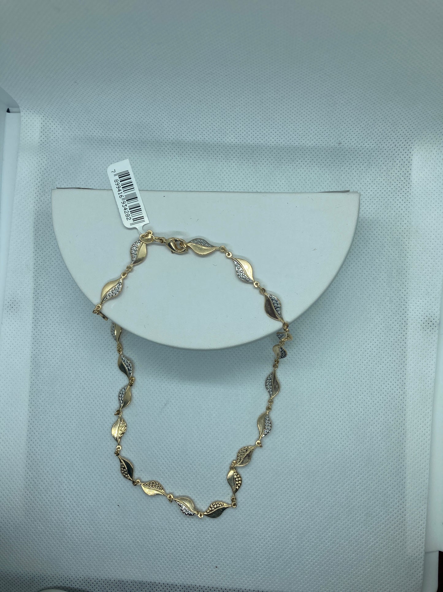 Cadena LEAD